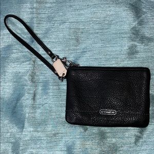 Coach wristlet. EUC.